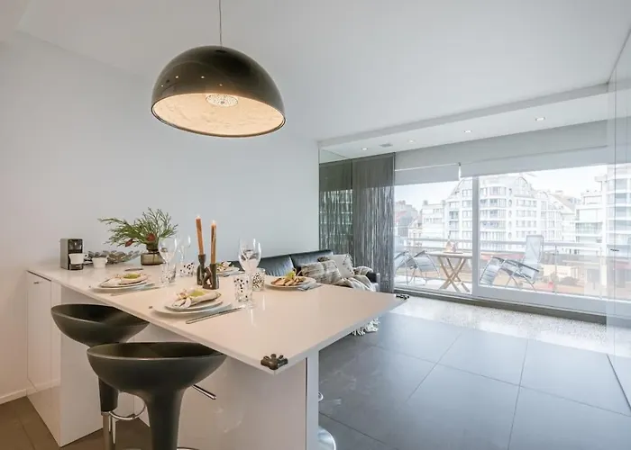 Appartement Modern In Centre Of Knokke-Heist